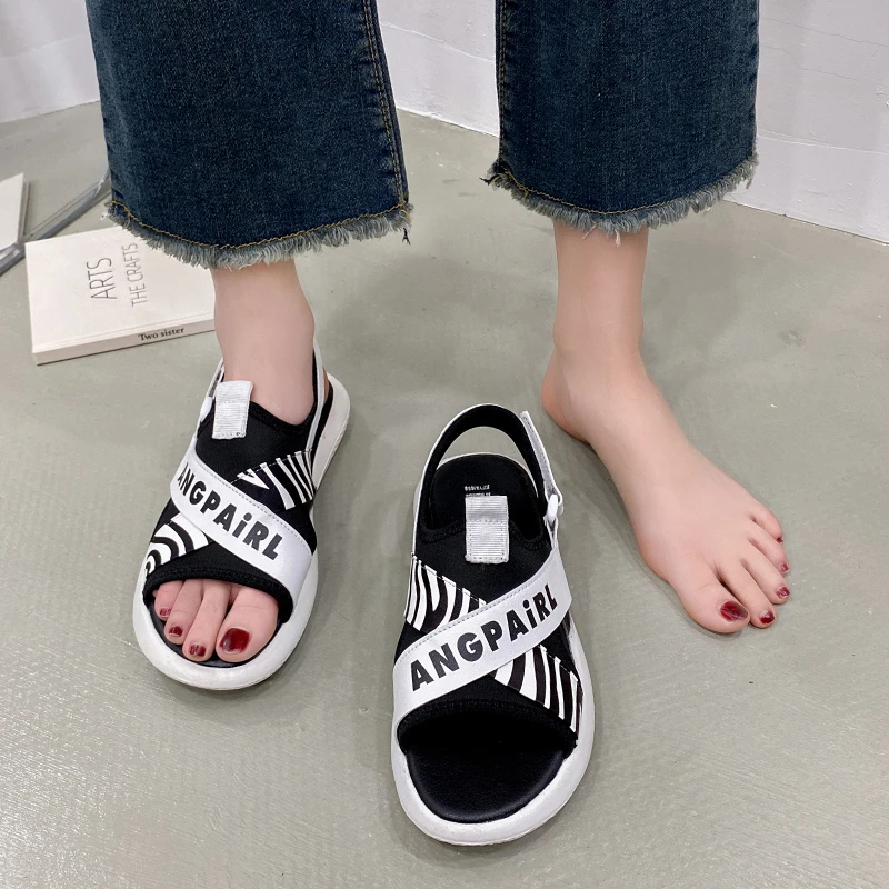 

2022 New Summer Plus Size Women's Sandals Casual Thick-soled Open-toed Roman Sandals Student Flat-bottom Sports Beach Sandals