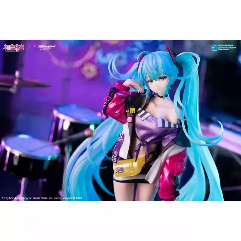 Подлинная оригинальная версия HobbyMax Hatsune Miku Trendy Street Ver. Аниме фигурка 26 см