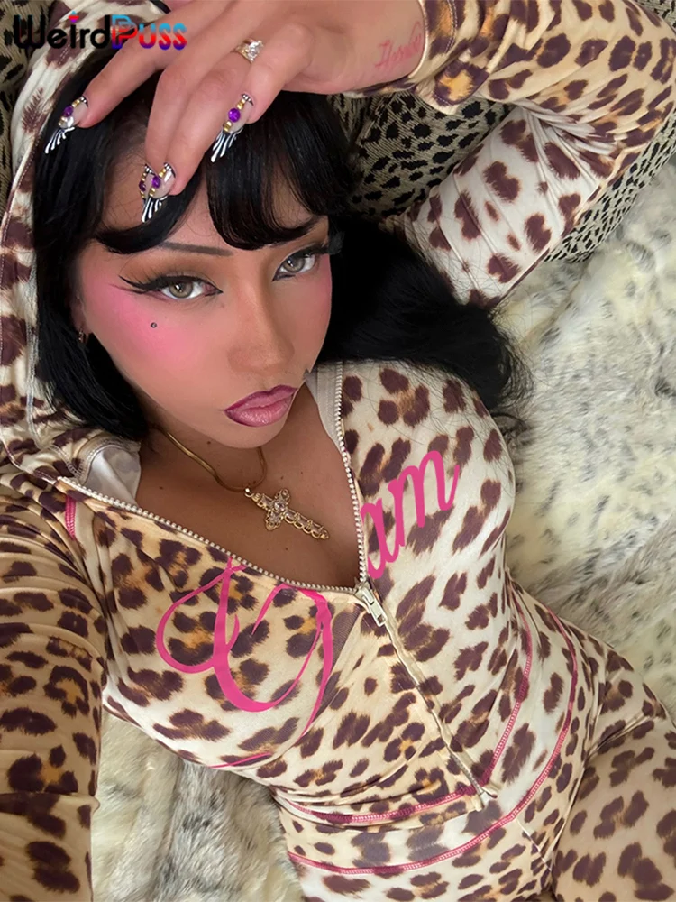 Женский спортивный костюм с леопардовым принтом повседневный короткий жакет