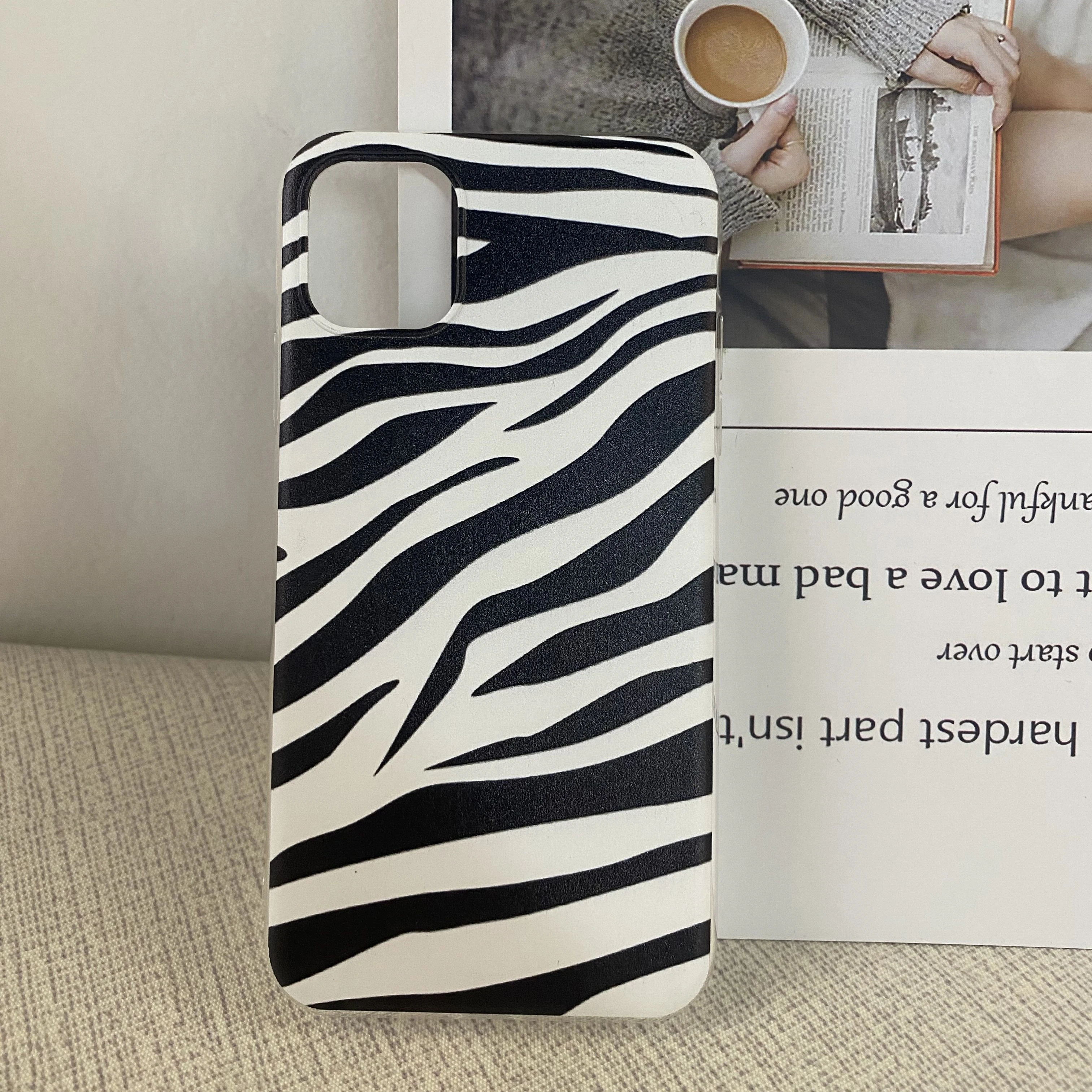 Black and white Dalmatian Cow zebra texture Phone Case for iPhone 13 12 mini 11 pro Xs max Xr X 8 7 6 6s Plus 5s cover