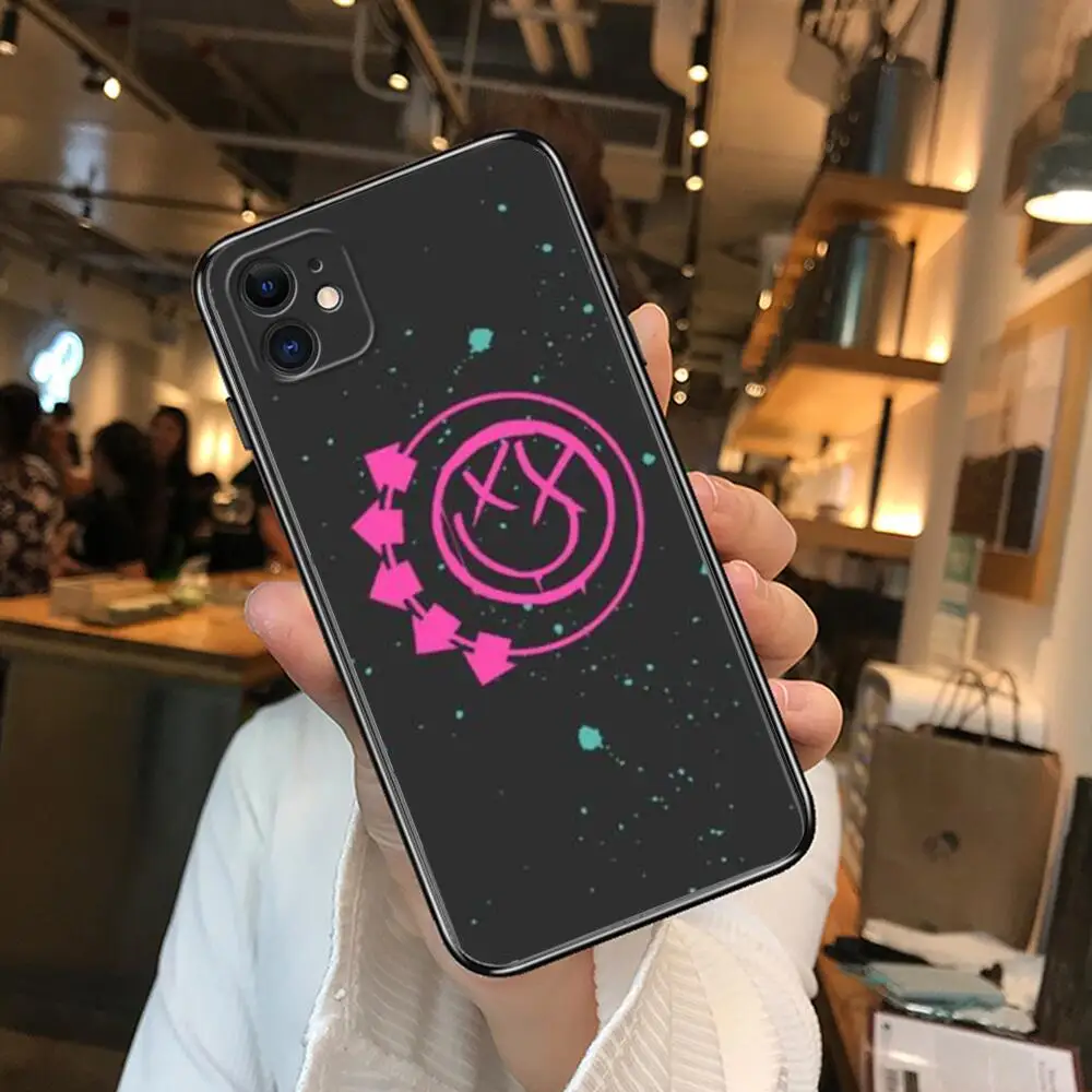 Мягкие силиконовые чехлы для телефонов iPhone цвет в ассортименте |