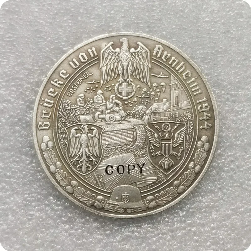 Коллекционные монеты Challenge 50 мм