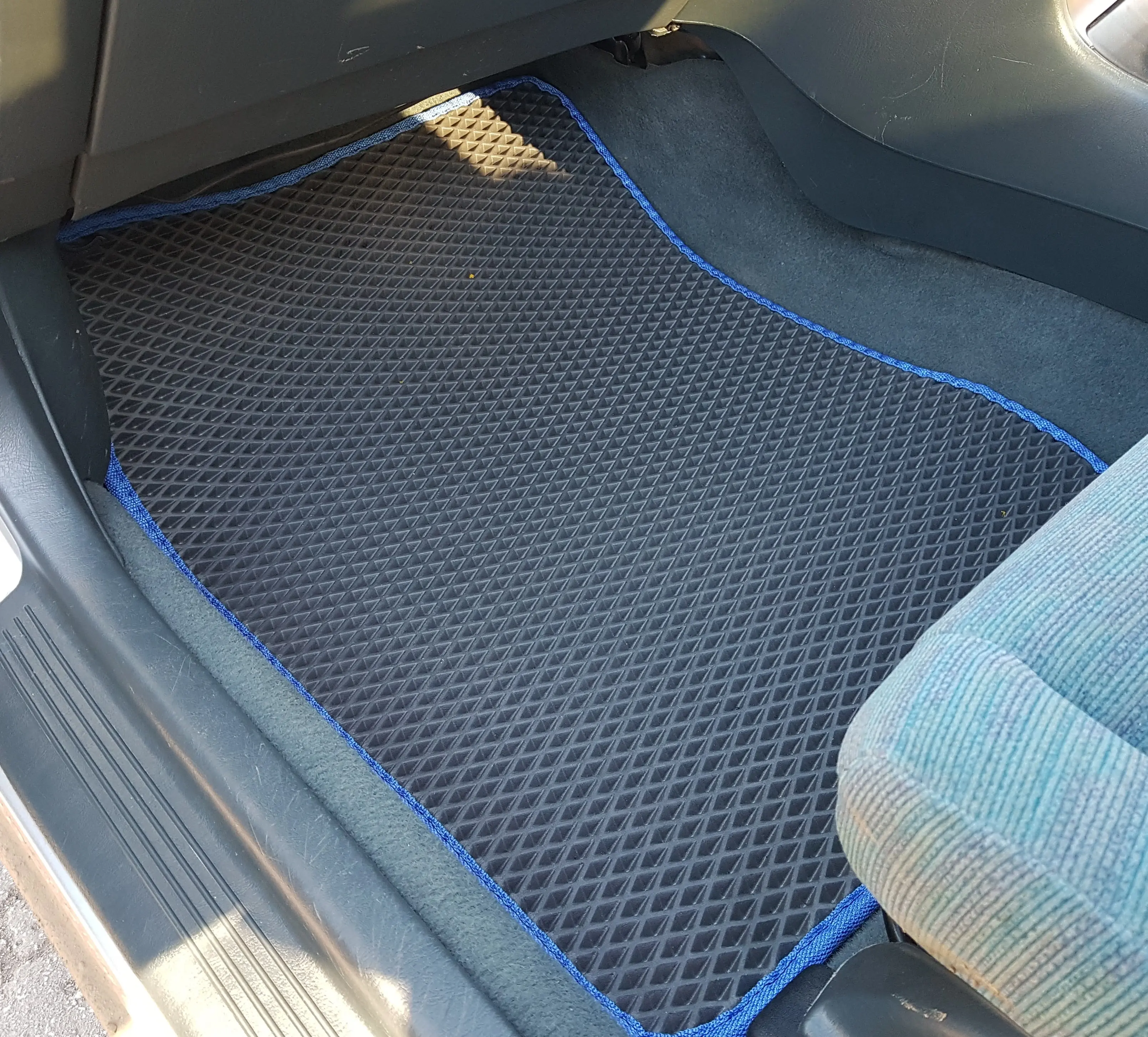 Eva's carpet for COROLA CERES AE 100 RULES 1992-1998 | Car Chassis Mats