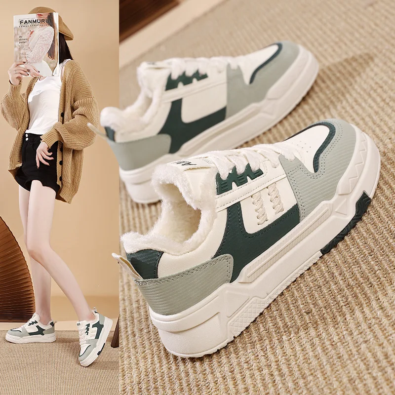 Женская обувь новинка зимы 2024 оригинальные маленькие белые туфли на толстой