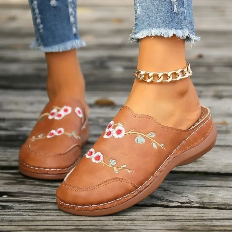 Шлепанцы женские на танкетке винтажные сандалии для диабетиков