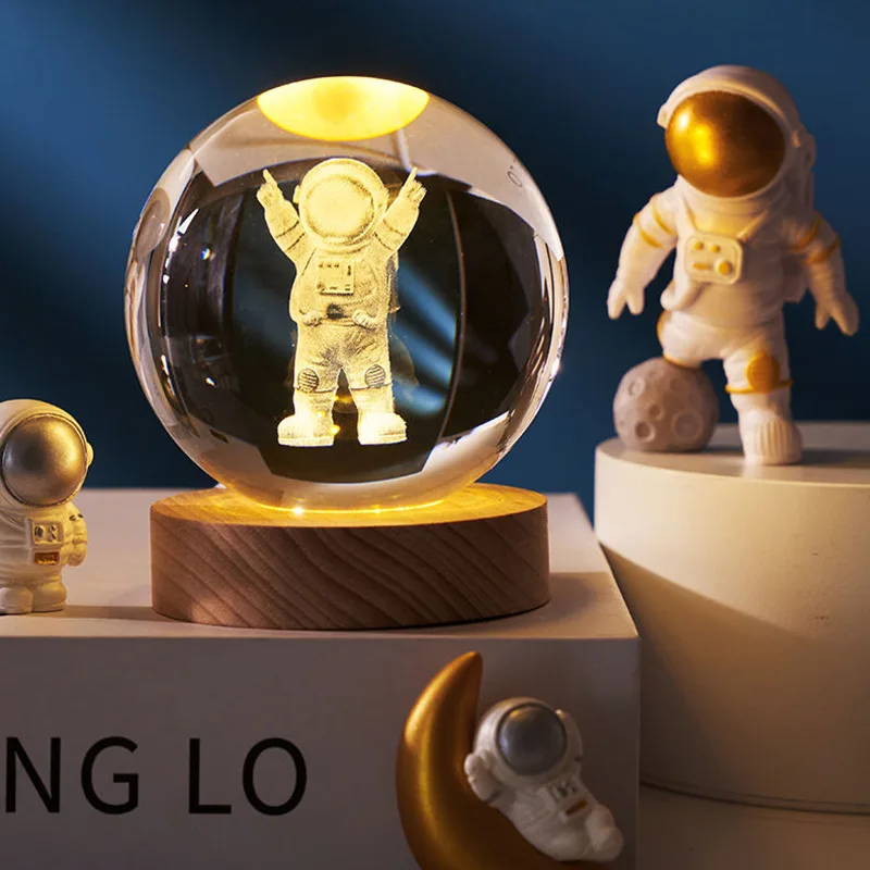 

3D Astronomical Crystal Light Shining Star Series Astronaut Creative Ball Nightlight Home Birthday Christmas Gift Ornaments