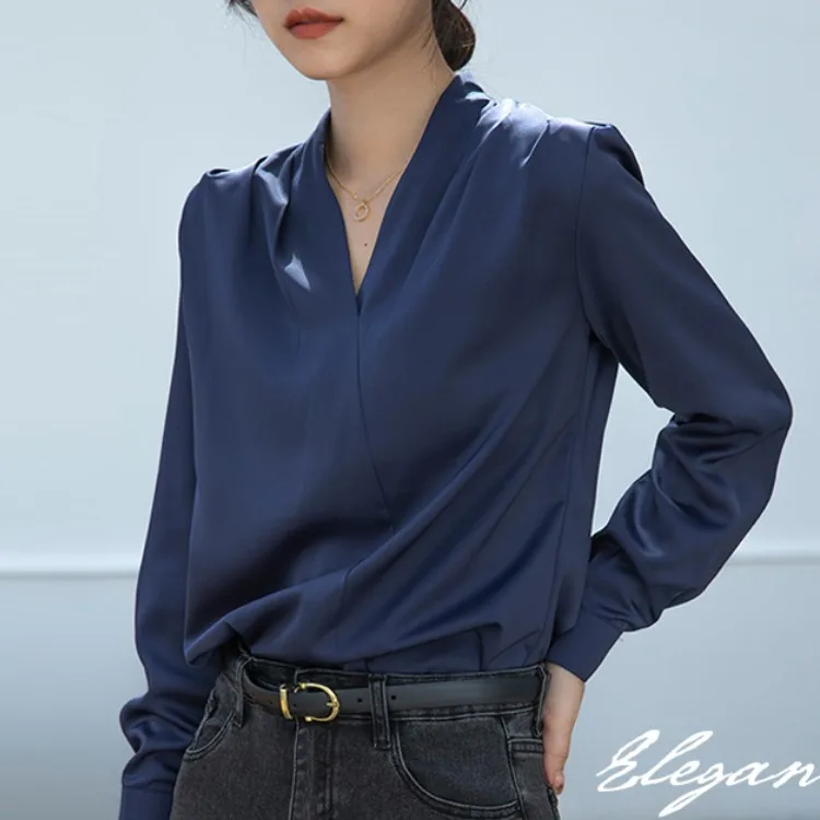 

Women's Chiffon Shirt Long Sleeve Fashion Woman Blouses 2022 Autumn V-Neck Female Basic Ladies Loose Tops OL Women Clothing