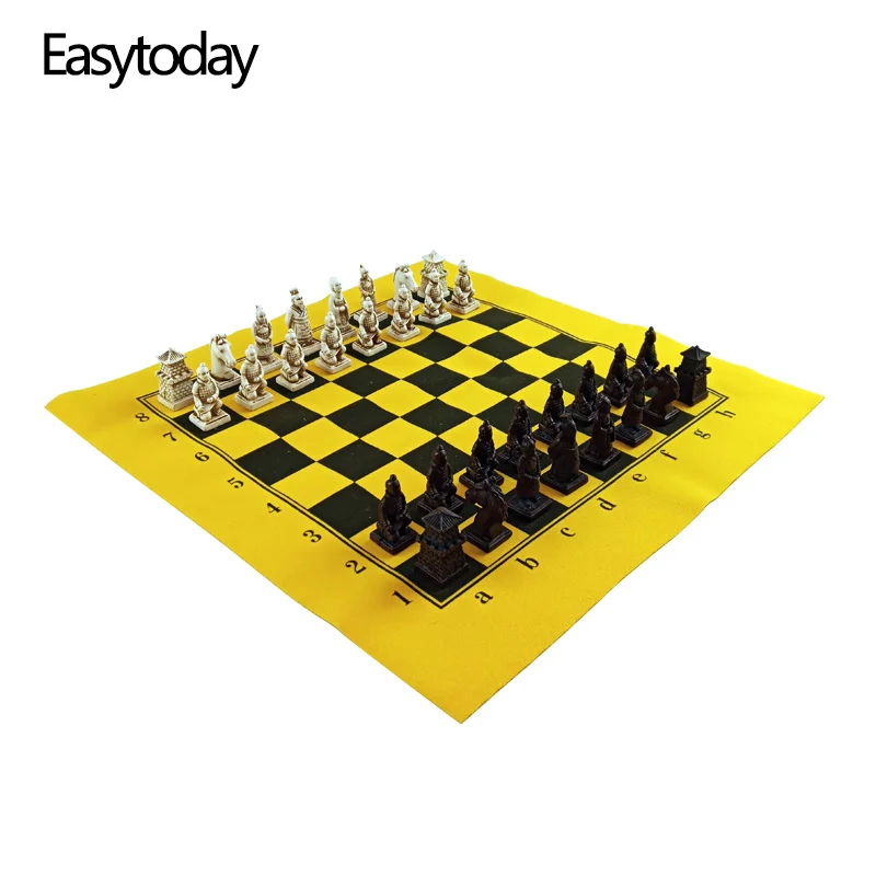 

Easytoday Chess Game Set Resin Chess Pieces Synthetic Leather Flannel Chessboard Terracotta Model Table Entertainment Games Gift