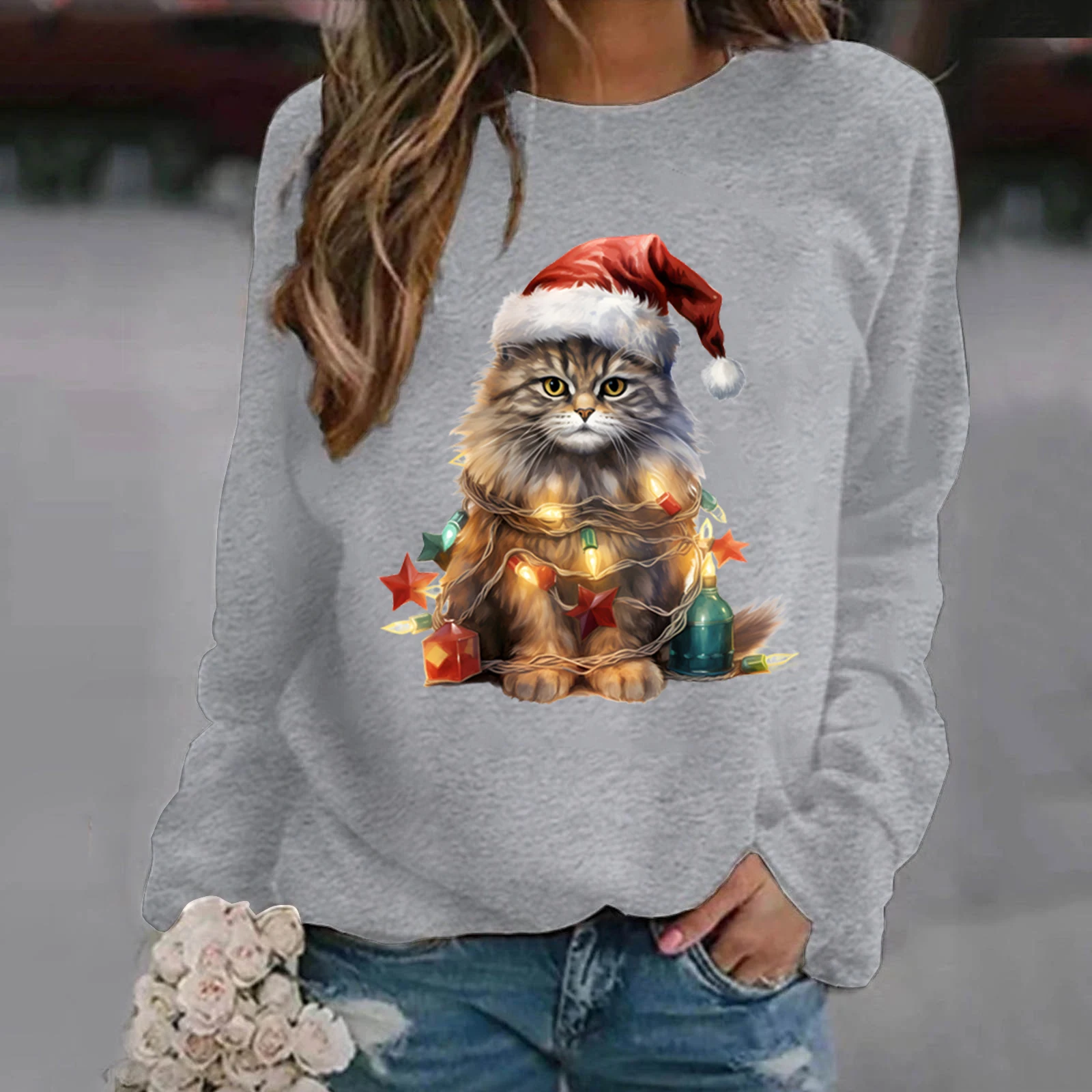 

Women Hoodies Graphic Realistic Christmas Kitten with Christmas Light Long Sleeves Loose Casual Autumn Winter Season Girl Hoody