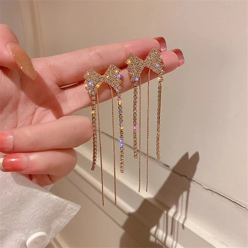 

Long Tassel Butterfly Drop Earrings 2022 Fashion Luxury Shinning Rhinestone Wedding Party Jewelry Statement Dangle Earring