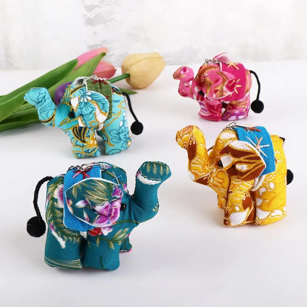 

Подвеска в виде маленькой сумки из тайланской ткани, Красивая Маленькая подвеска для автомобильного ключа, креативный подарок, туристический сувенир
