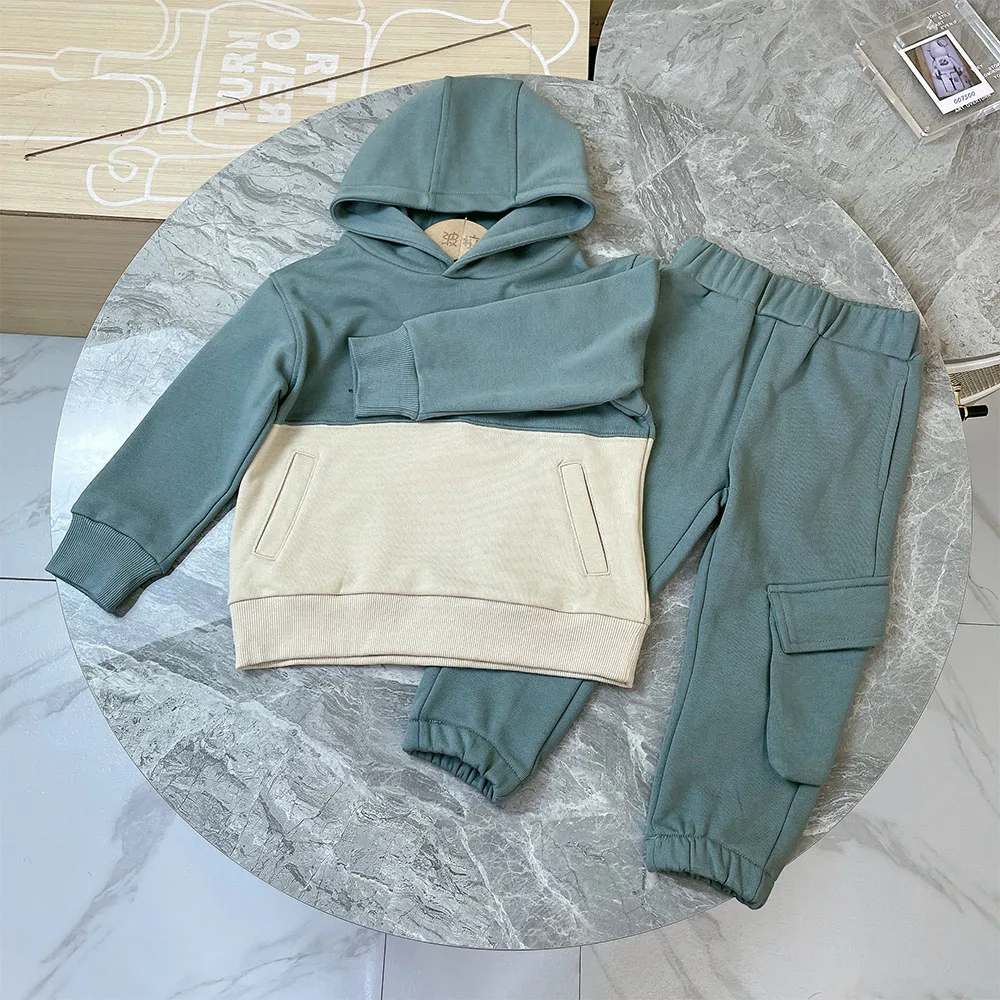 

High end children's clothing autumn children's clothing boys' suit hooded long sleeved casual pants handsome fashion two-piece