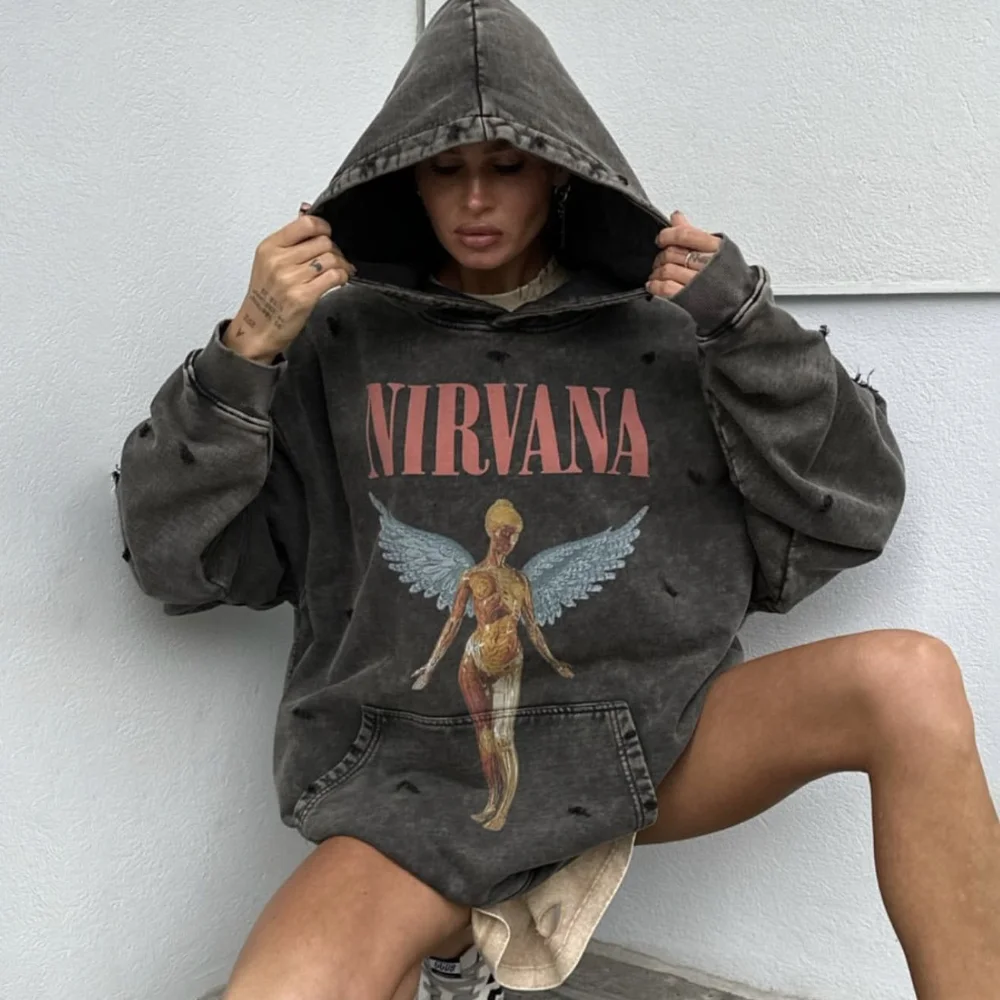 

Женские толстовки свободного покроя с надписью