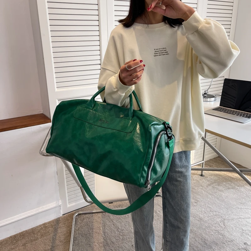 

Модная Роскошная спортивная водонепроницаемая дорожная сумка 2022, женская сумка для выходных, мужская сумка для фитнеса, женская сумка чере...