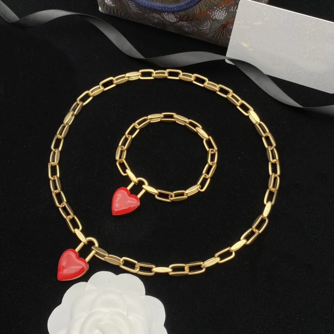 

Copper Color Alloy Vacuum Plating Inlaid Stone Women Necklace Woman Earrings Set Free Shipping Does Not Fade Letter F