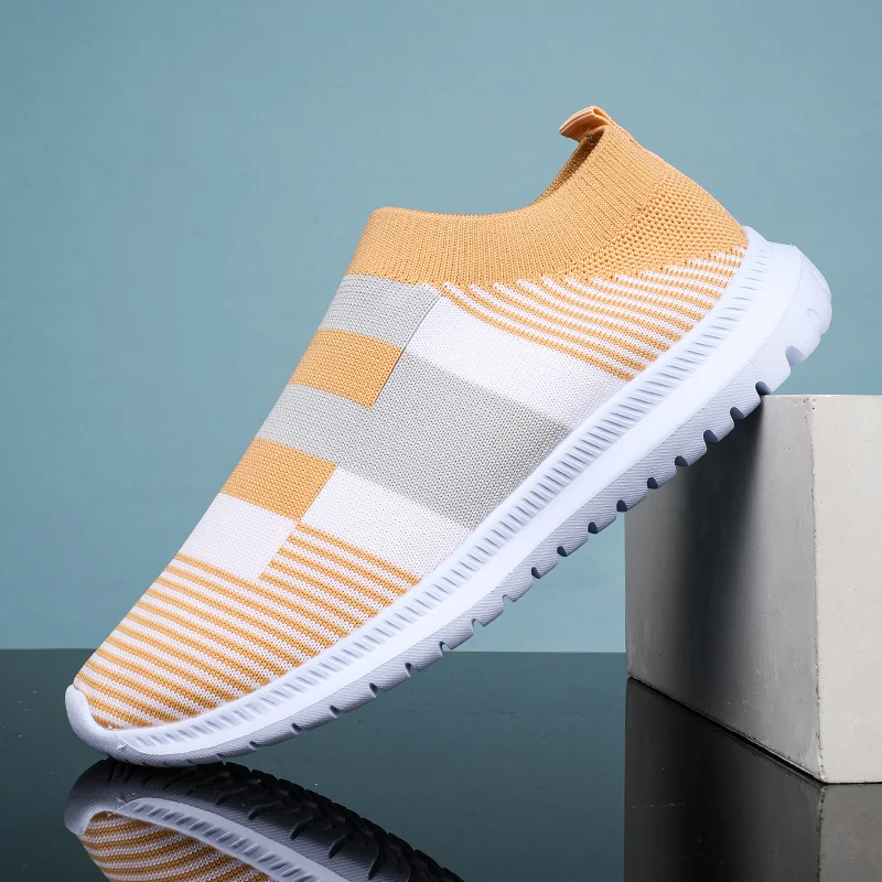 

Women Vulcanized Shoes High Quality Women Sneakers Slip On Flats Shoes Women Loafers Colorblock Stripes Plus Size Walking Flat