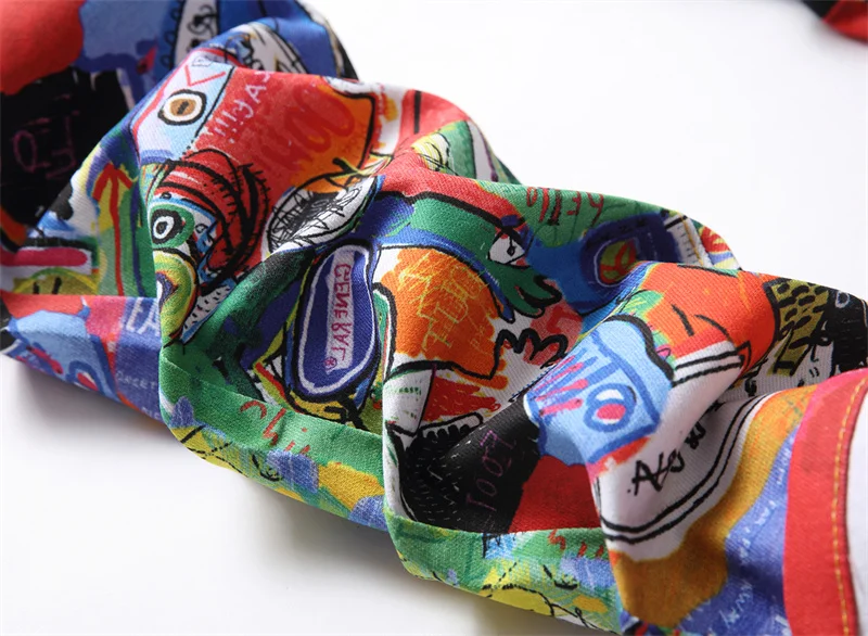 Men's Colorful Graffiti Printed Jeans Y2K Colorful Slim Fit Tapered Elastic Casual Pants Fashion Street Clothing Small Foot Pant