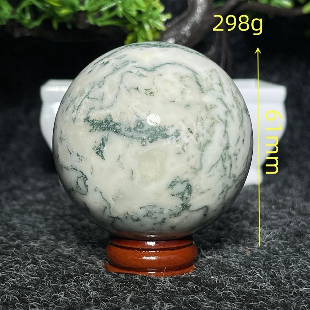 

Хрустальный шар из агата