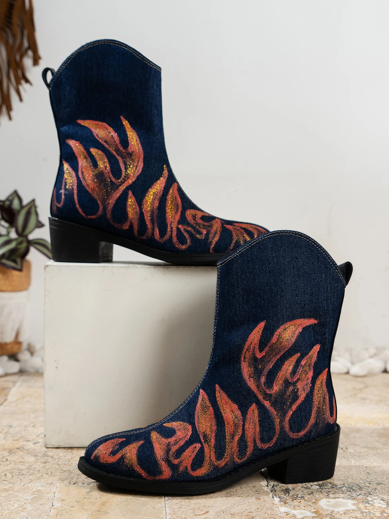 

2023 New Women Boots Leather Handmade Pointed Toe Spike Heel Autumn Winter Boots Cowboy New Western Retro Botas