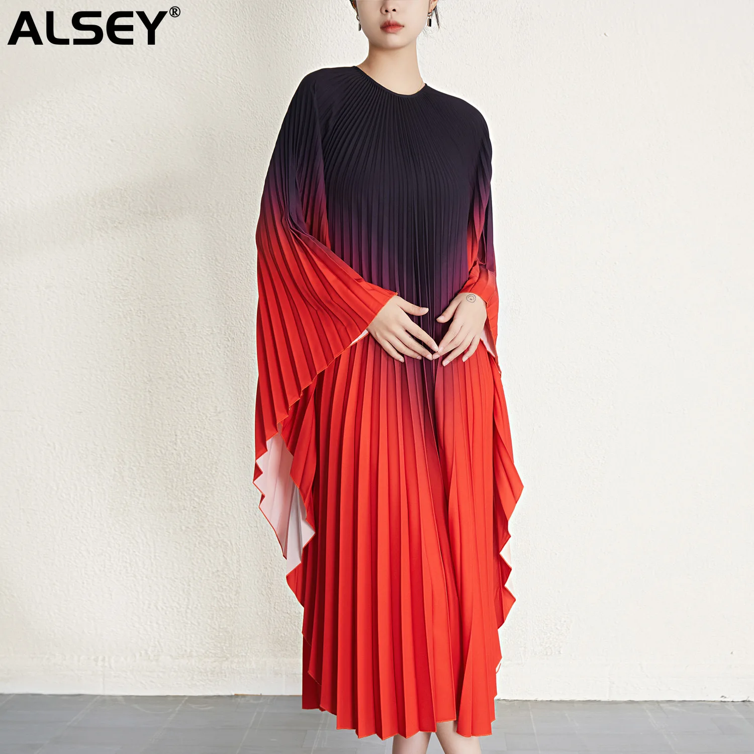 

ALSEY Miyake Pleated Large Size Gradient Dress Round Neck Loose Slim Phoenix Color Large Swing Pleated Long Dress Spring New