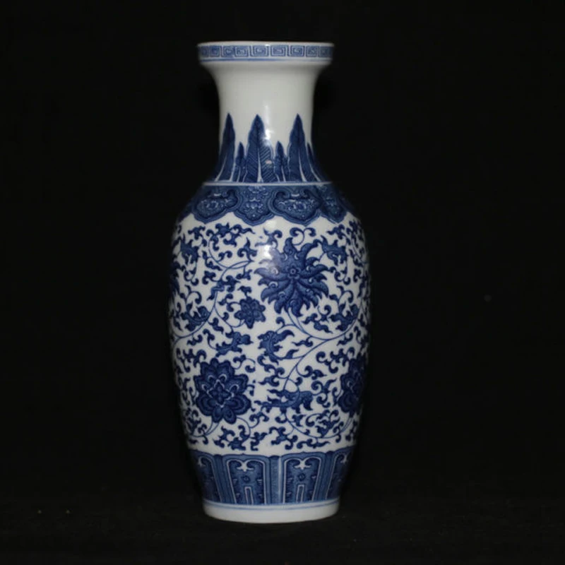 

Exquisite Chinese antique handmade blue and white porcelain flower designs vase