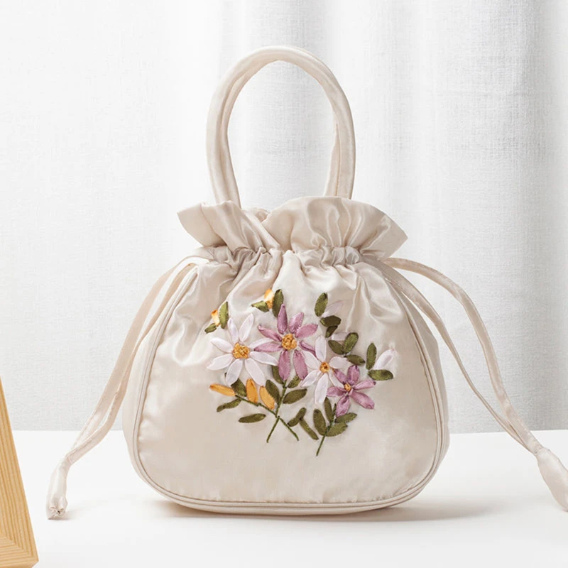 

Women Bucket Bag Top Handle Ladies Handbag Phone Bag Summer Purse National Style Embroidered Flower Pattern Drawstring Bag