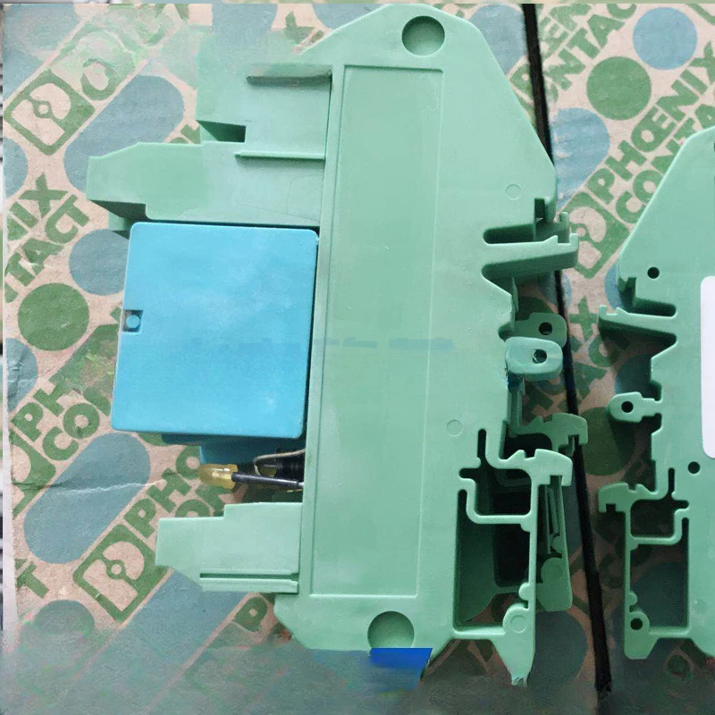 UM72-R-24DC/21v23057-b00006-A401