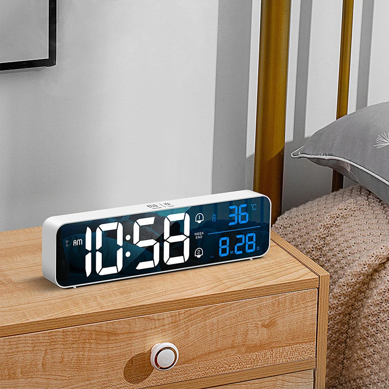 

Music LED Digital Alarm Clock Temperature Date Display Desktop Mirror Clocks Home Table Decoration Voice Control 2400mAh Battery
