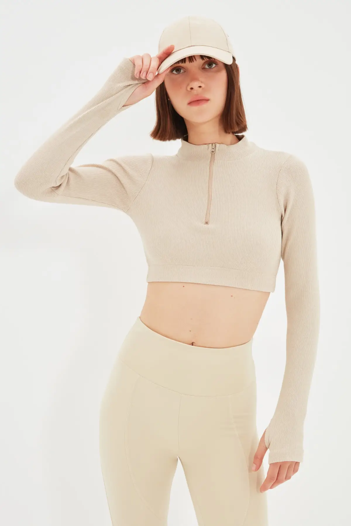 

Trendyol Zipper Camisole Crop Fitness Blouse TWOAW22BZ0274