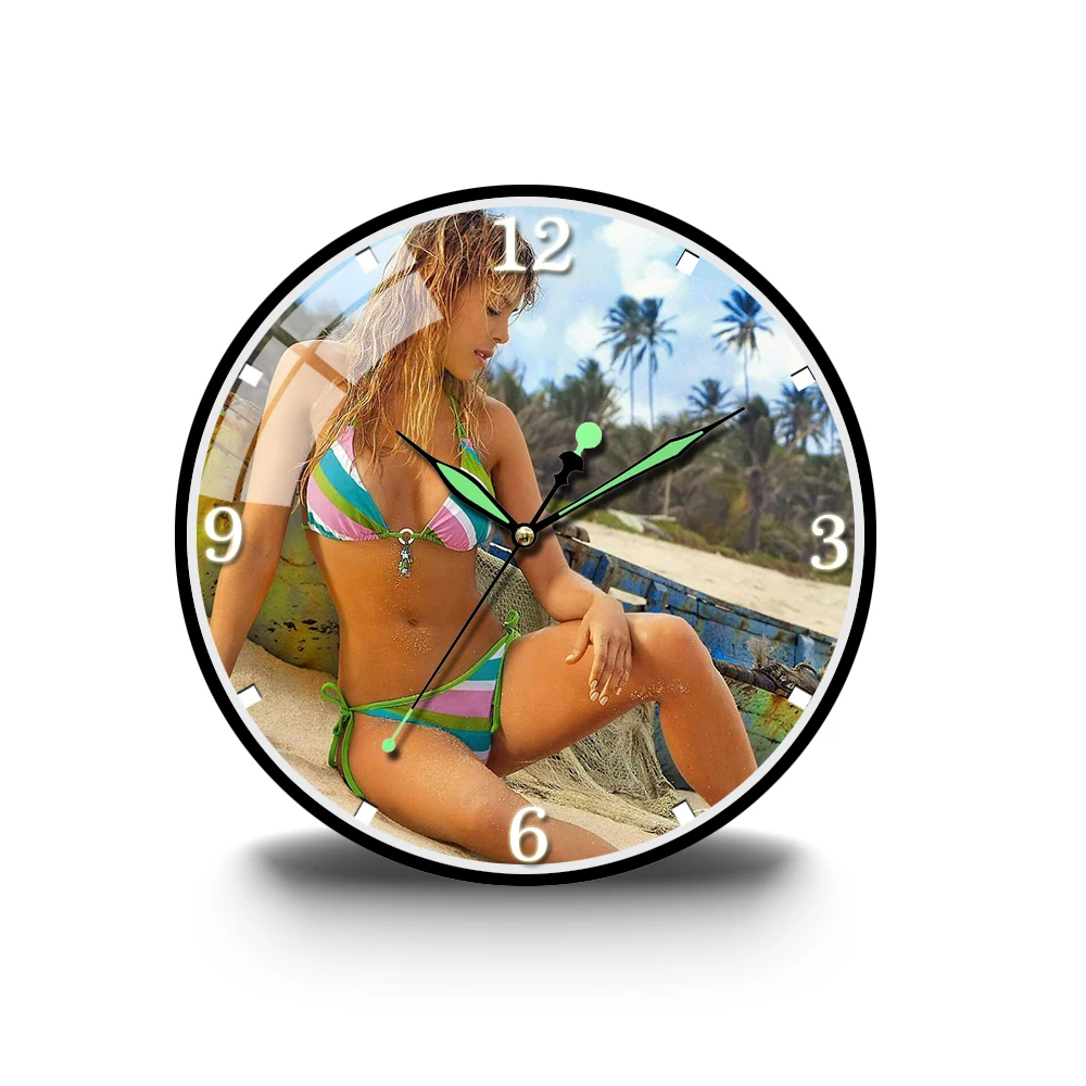 

Gold Long Hair Sexy Bikini Lady Sitting On Beach Acrylic Wall Clock Rounds Precise Sweep Wall Clocks Modern Design For Home Deco