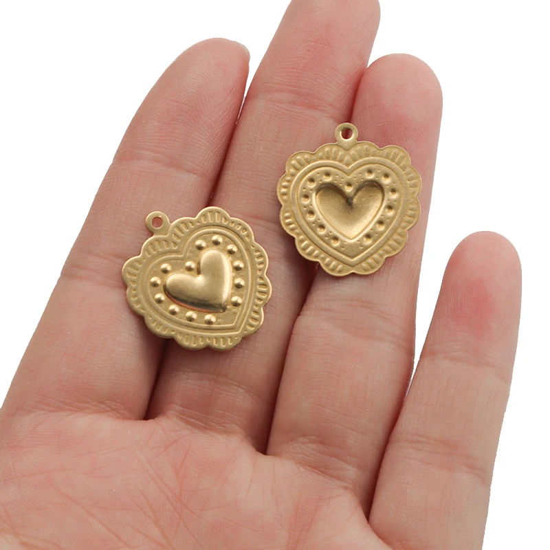 

10pcs/lot Raw Brass Love Heart Charms Lace Bump Pendant For DIY Bracelets Necklace Jewelry Handmade Craft Making Accessories