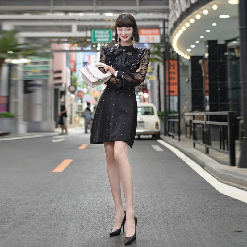 

Autumn new ladies lace ruffled dress high waist is thin and light luxury nail drill YYX99930103