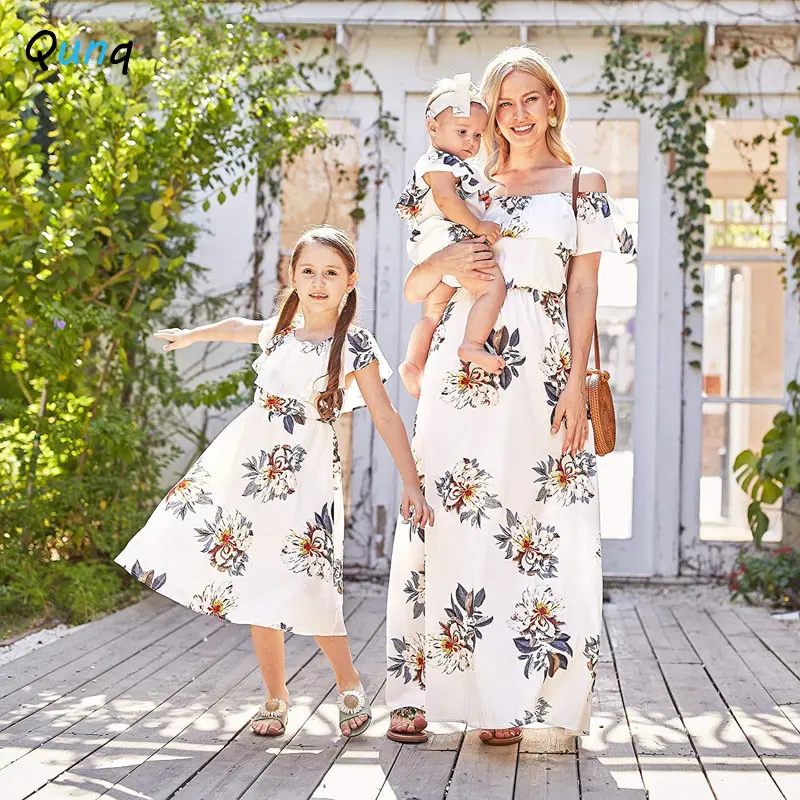 

Qunq Summer New Parent-Child Outfit One-Line Shoulder Printed Chiffon Temperament Casual Dress Mom And Daughter Matching Clothes