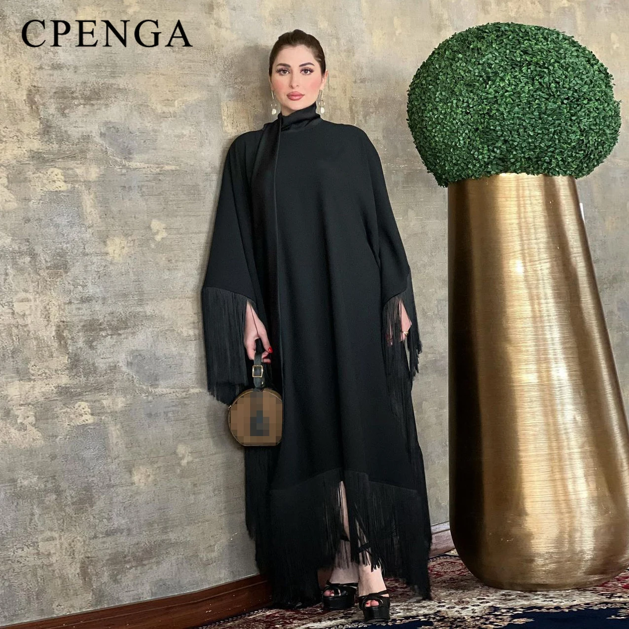 

Elegant Muslim Modest Dress for Women Eid Arabic Dubai Kimono Abaya Femme Luxury Turkey Dresses Islamic Prayer Tassel Clothes