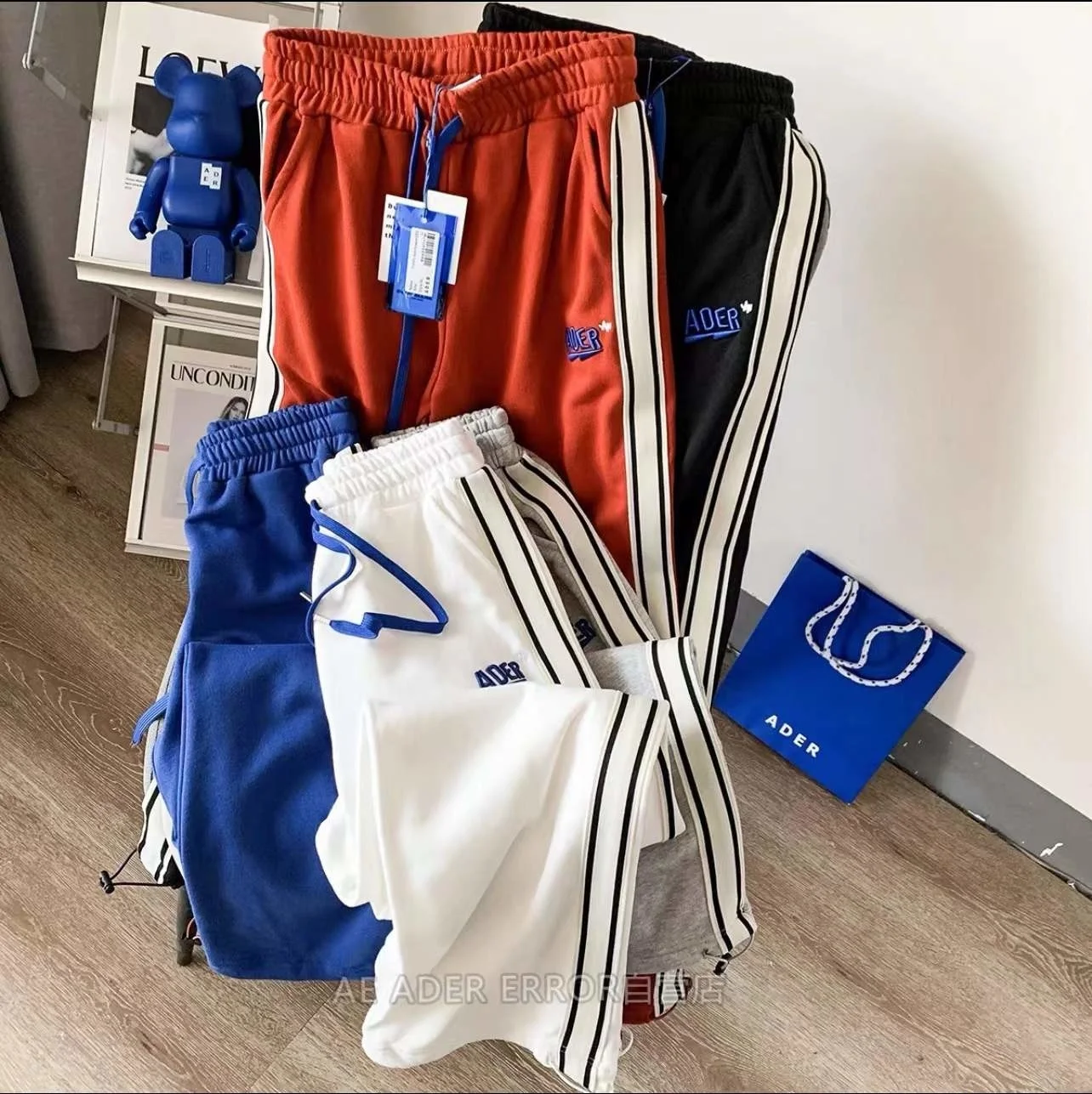 

Весенне-осенние высококачественные широкие Свободные повседневные спортивные брюки ADER letter с вышивкой