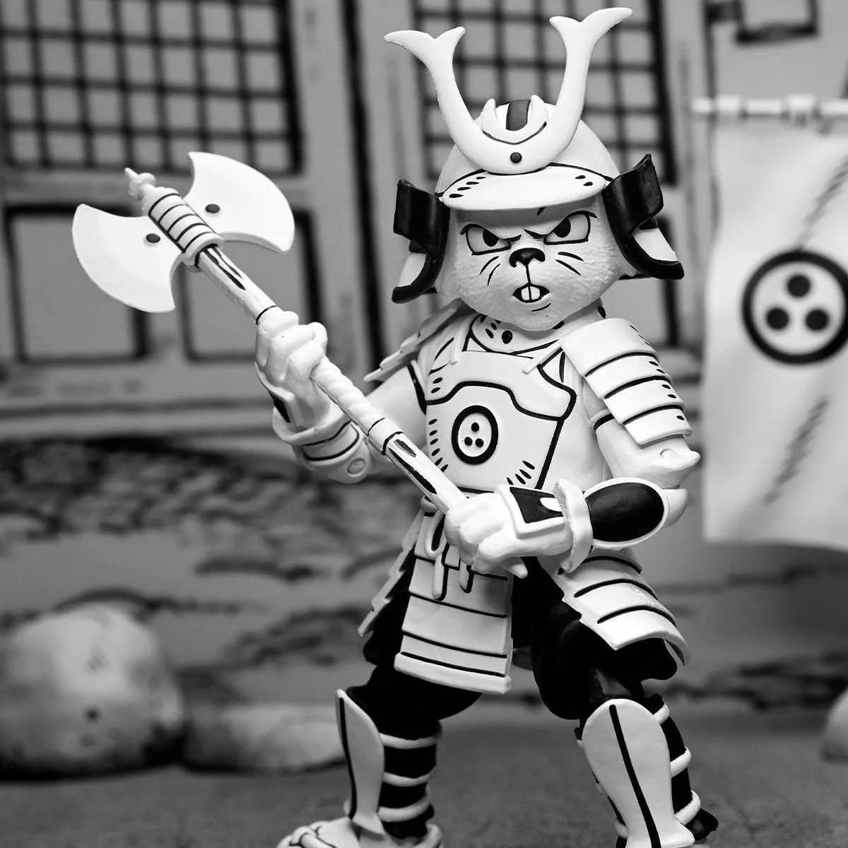 Фото Коллекционная фигурка NECA Усаги Йоджимбо, черно-белая версия из комиксов, 7 дюймов, самурай-кролик, с подвижными суставами, модель WY №4