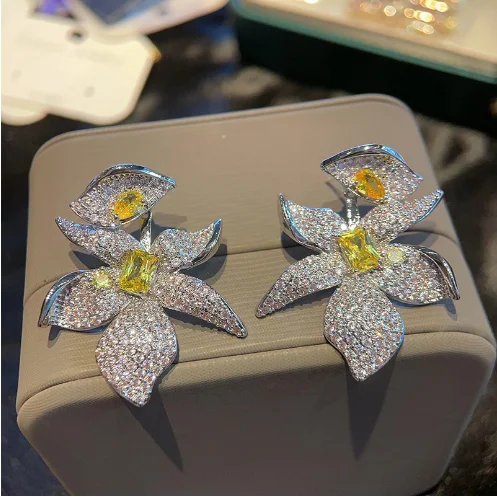 

Серебряные серьги пробы с двумя цветами