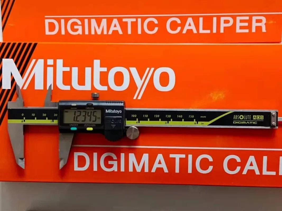 Mitutoyo Caliper Digital 150/200/300mm 500-197-20 LCD Vernier Calipers 6in Electronic Measuring Stainless Steel