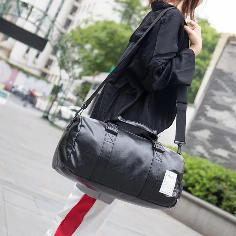 Рисунок 3 - Вместительная женская Дорожная Спортивная Сумка