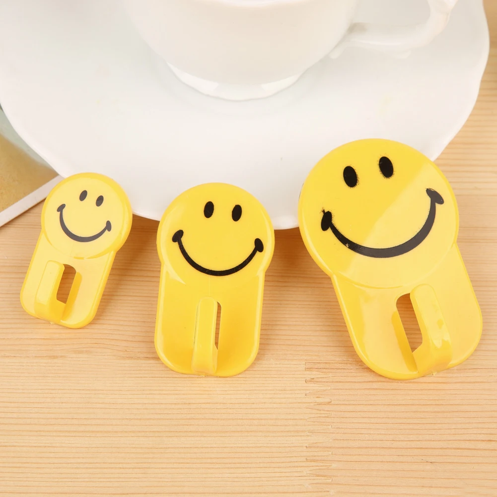 

Strong Adhesive Sticking Wall Hooks Kitchen Cute Smiley Face Wall Hooks Waterproof Reusable Seamless No-Punch Multi-Purpose Hook