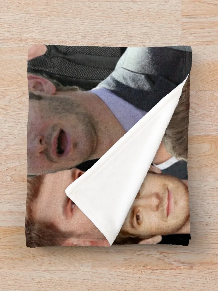 Флисовое одеяло с воротником для фотографий |