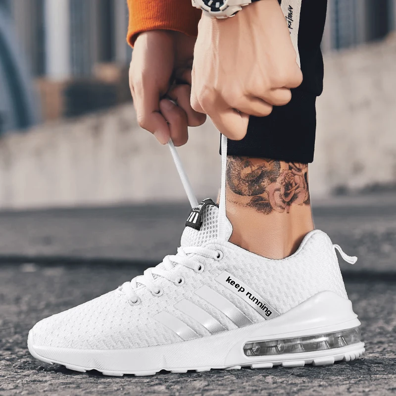 2022 Hot Sale Air Cushion Running Shoes Men White Sports Shoes Big Size 46 Low Outdoor Mens Trainers Lightweight tenis masculino