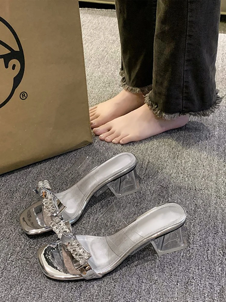 

Shoes Woman 2023 Slippers Heels Med Luxury Slides Jelly Flip Flops Square heel Pantofle High Designer Glitter Summer Block New R