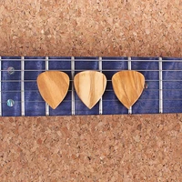 3pcs guitar pick plectrum olive wood ukulele guitar wooden picks guitar parts