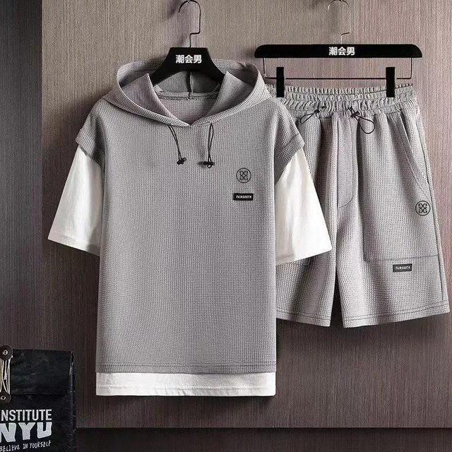 Men's Golf Apparel Hooded Golf T-Shirt & Shorts Set 1