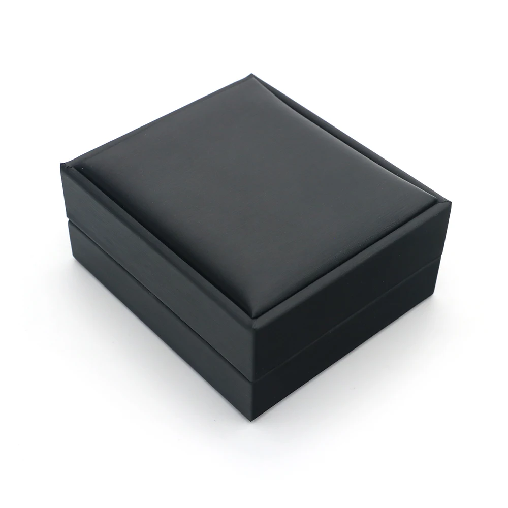 Пластиковая подарочная коробка для запонок igame