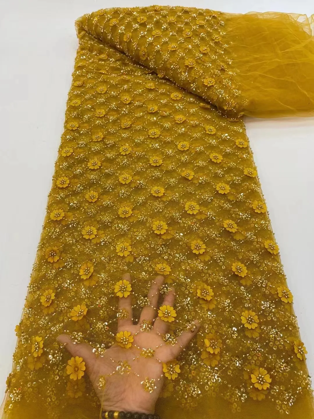 

white Latest African Sequins Lace Fabric 2023 High Quality Lace Material French Nigerian Lace Fabrics For Women Party Sewing