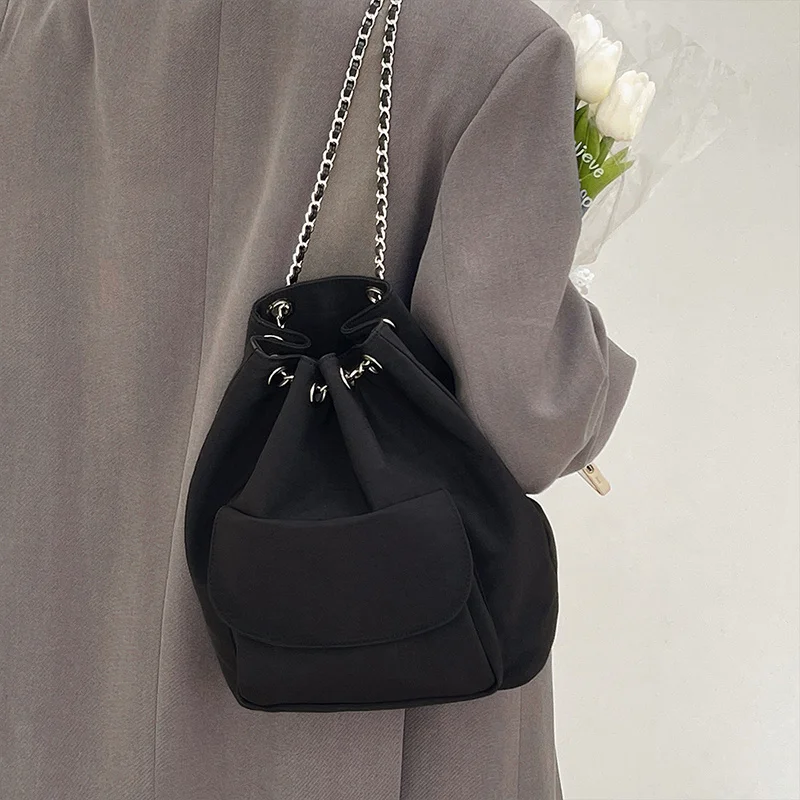 

Black Design Backpack for Women 2023 Spring and Summer Casual Travel Drawstring Chain Bucket Bags Girls Nylon Back Packs