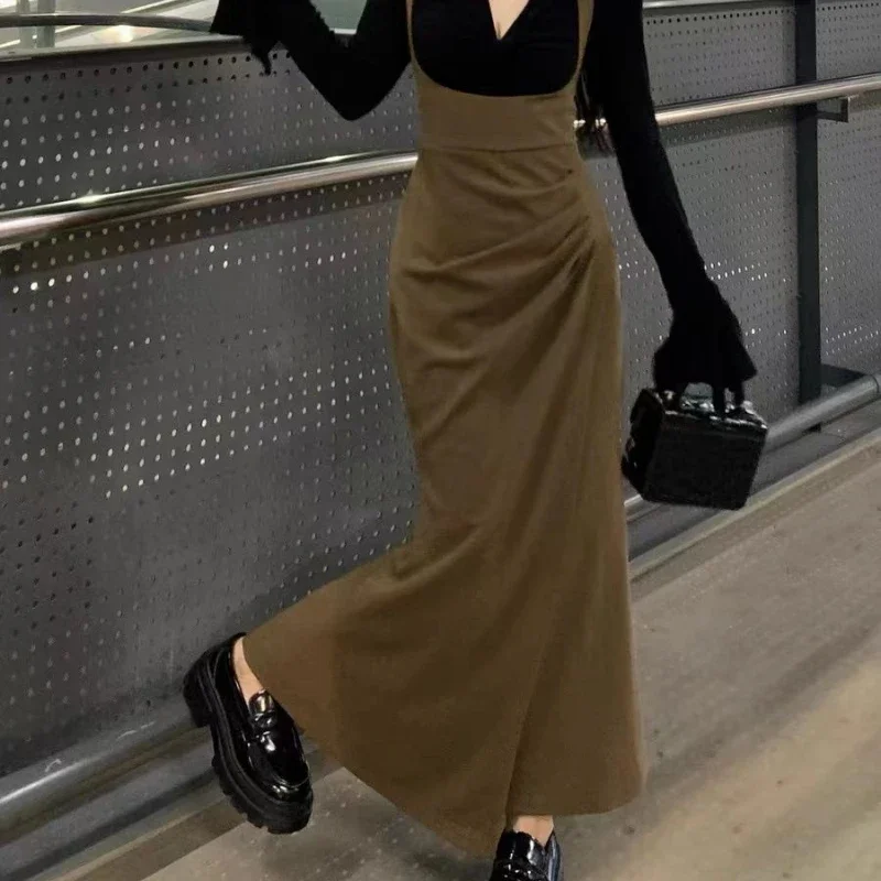 Женский комплект из 2 предметов футболка с расклешенным рукавом асимметричное