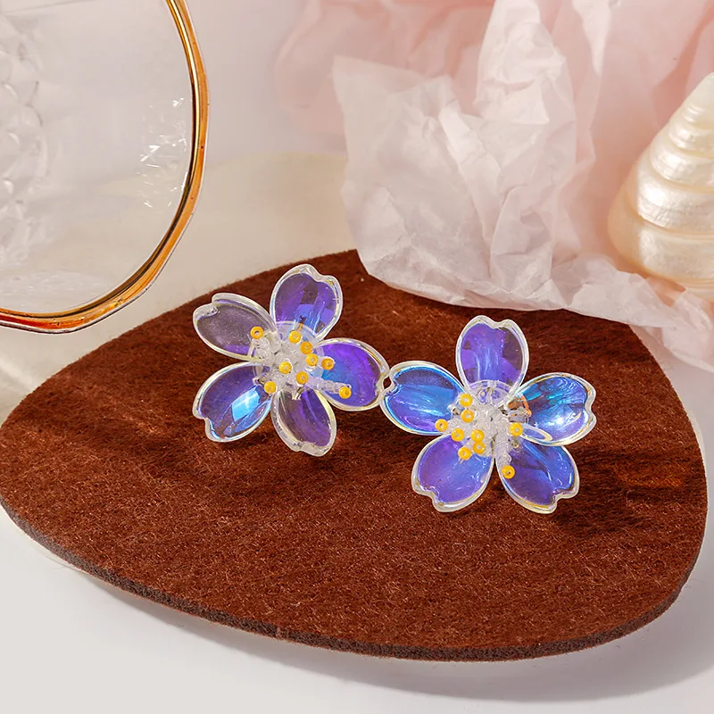 

New Fashion Transparent Flower Acrylic Earrings Colorful Color Changing Flower Stud Earrings Jewelry for Women Girl Party Gifts